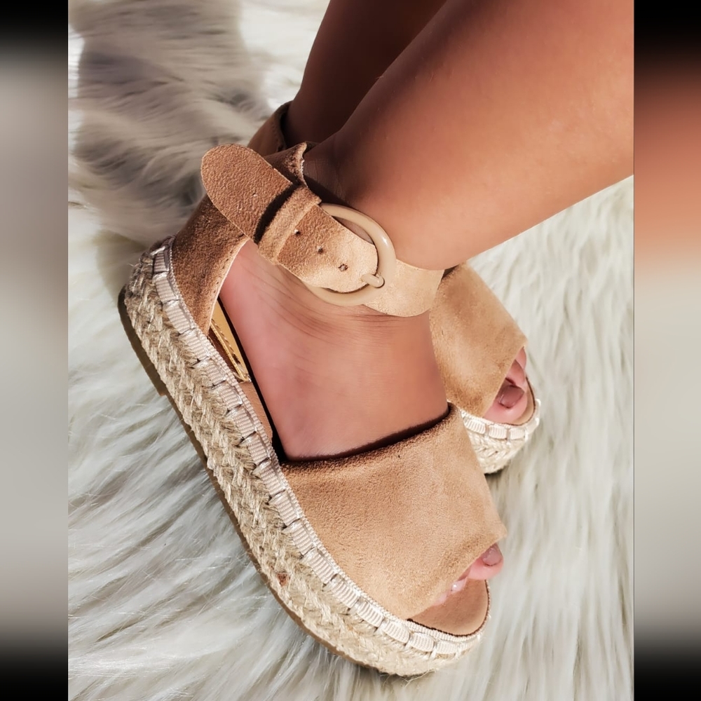 Girls Nude Espradilles Sandals
